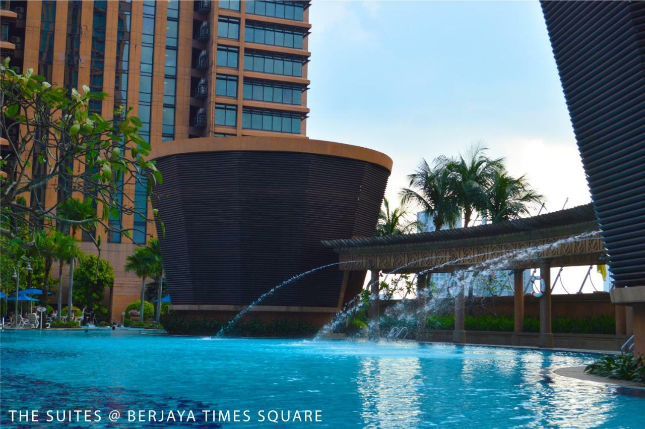 The Suites At Times Square Kl กัวลาลัมเปอร์ ภายนอก รูปภาพ